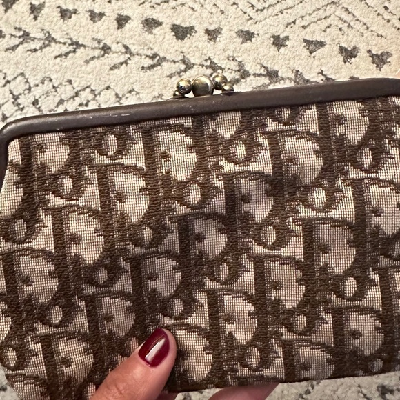 Dior Cosmetic/Clutch/Wallet Kisslock Pouch - Picture 6 of 14